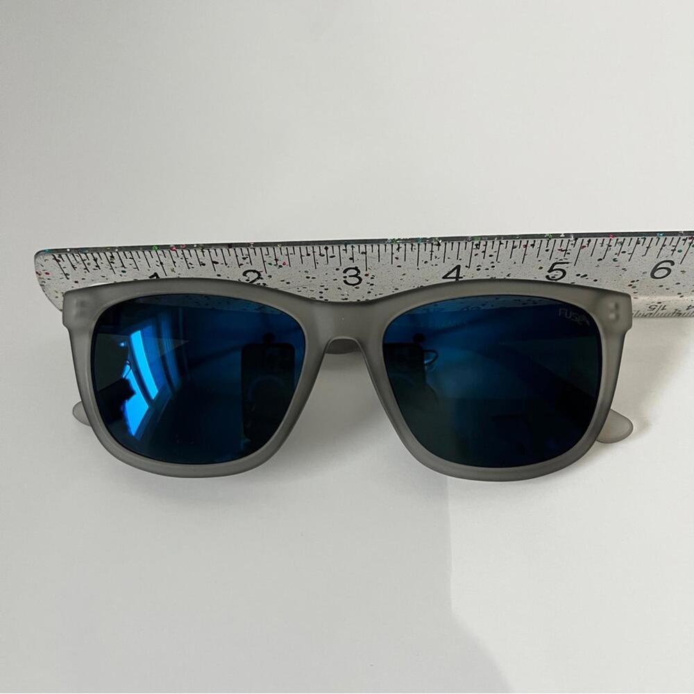 Fuse Lido Sunglasses Midnight Blue Lens Smoke Grey Frame Lightweight Unisex - Picture 7 of 9